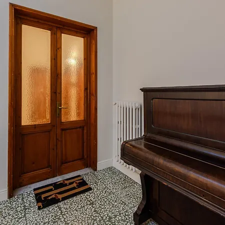 Проживание в семье Casa Altini *